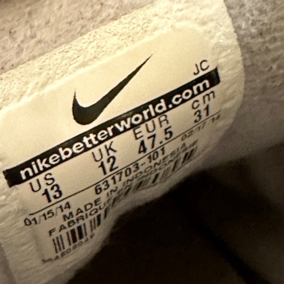 NIKE Swoosh Black White Sport Athletic Basketball Running Shoes - Picture 7 of 8